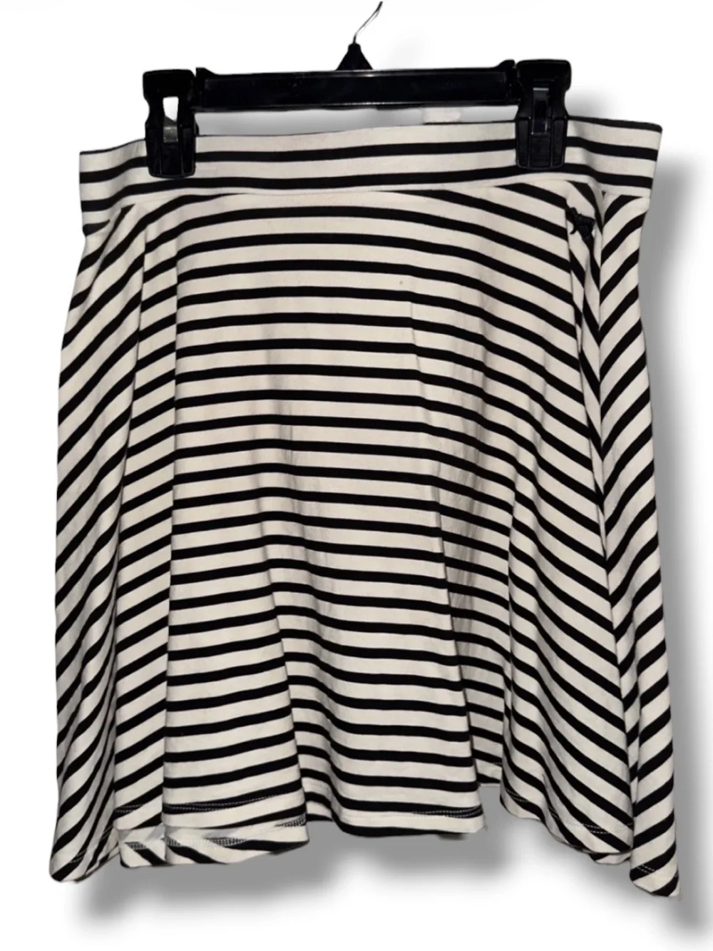 PINK Victoria's Secret Striped Skater Skirt Large Black White Flirty Mini A-Line